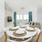Apartment Marina Sea View - By Jantar Kolobrzeg