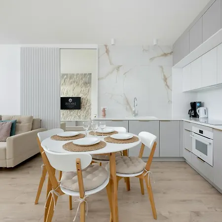 Marina Sea View - By Jantar Kołobrzeg